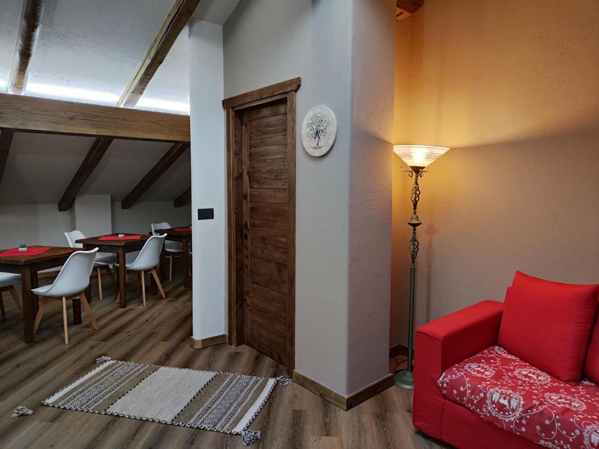 A Casa Da Elide Hotel Aymavilles Buitenkant foto